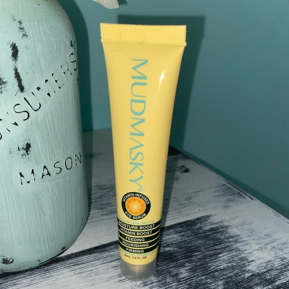 Mudmasky Vitamin-Infused Eye Serum - Picture 1 of 3